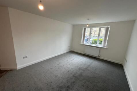 Lounge 3.jpg