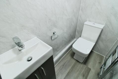 Cloakroom/wc