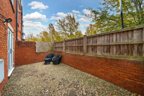 1359424-4-68e77f9...