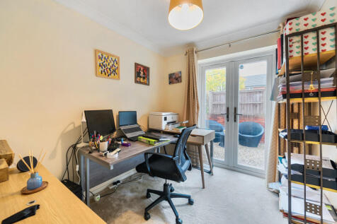 1359424-5-68e77fa...