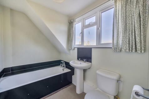 1361269-3-68e3c93...