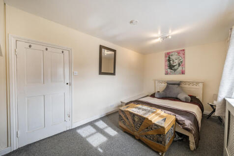 1359364-7-68daced...