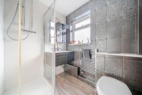 1370618-15-68fa2c...