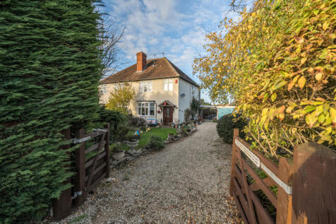 1371938-1-6900ee1...