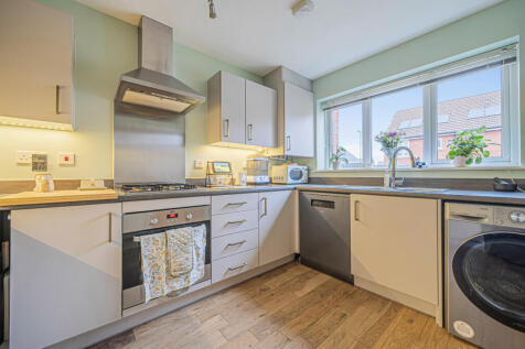 1375952-7-690ccd2...