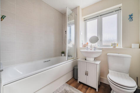 1375952-21-690e25...