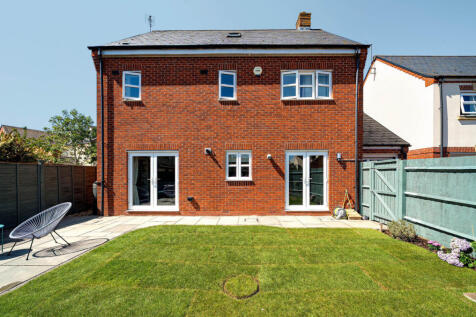 1334720-4-6895fcf...