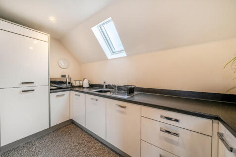 1380990-19-691c78...