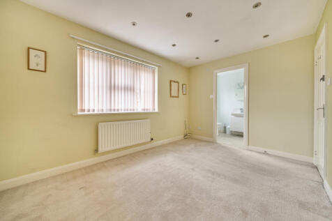 1376647-11-690b49...