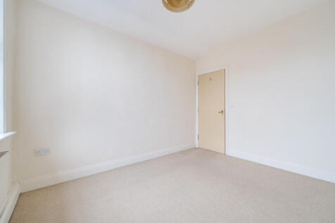 1385948-5-692d74e...