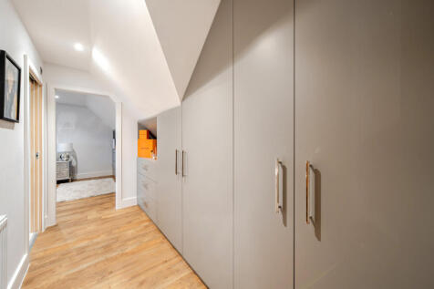 1383343-8-692dccd...