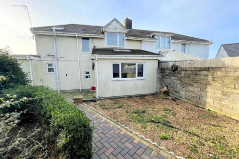 Rear Garden d.jpg
