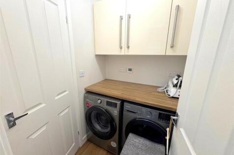 Utility Room.jpg