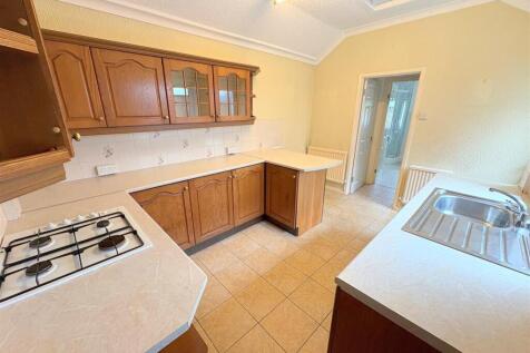 Kitchen / Breakfast Room