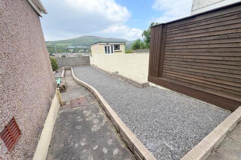 Rear Garden c.jpg