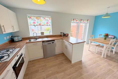 Kitchen / Diner