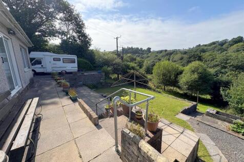 Rear Garden c.jpg