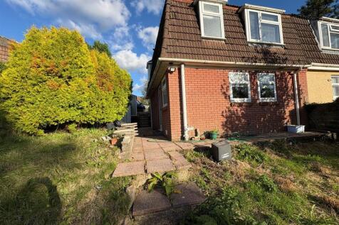 Rear Garden f.jpg