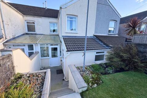 Rear Garden b (edit).jpg