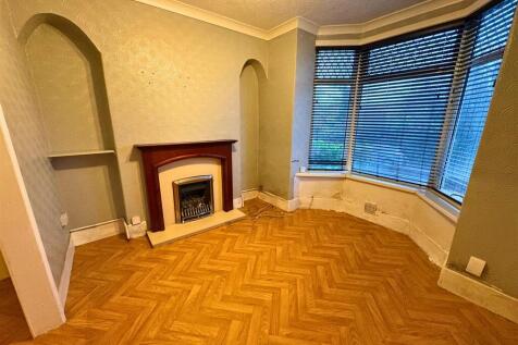 Lounge 1a (edit).jpg