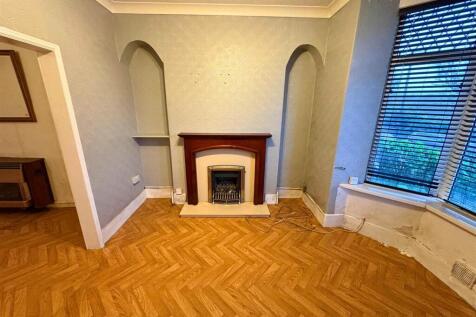 Lounge 1c (edit).jpg