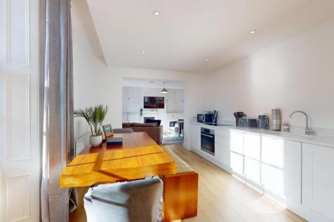Flat-2-38-Boroughgate-KITCHENDINER.jpg