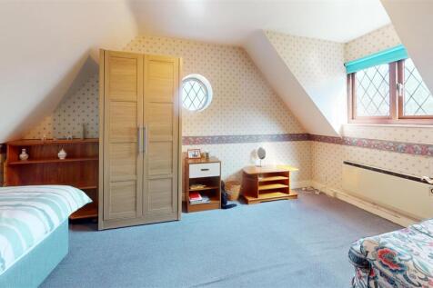 2-Arthington-Lawns-Bedroom 2.jpg