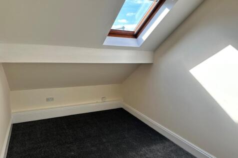 Living Room.jpg