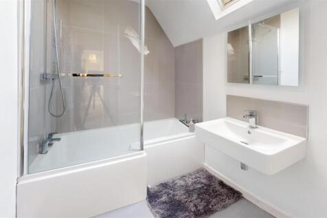 Manley-Grove-Bathroom.jpg