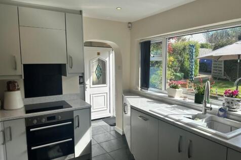 Kitchen 4 25.jpg