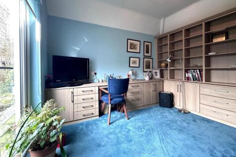 Bedroom-study.jpg