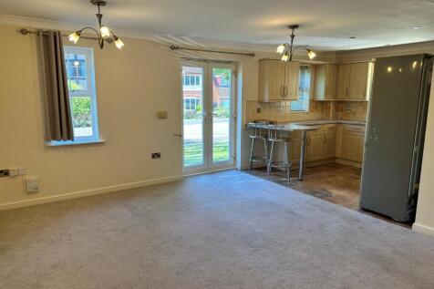 Dining Kitchen.jpg