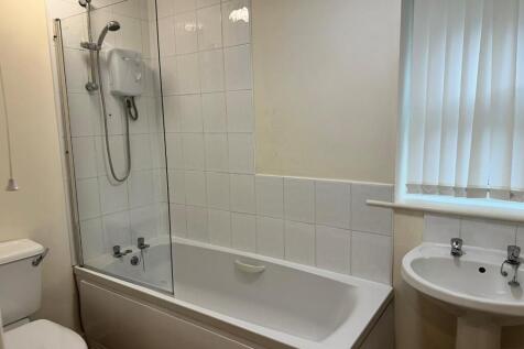 Bathroom.jpg