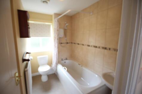 Bathroom 3.jpg
