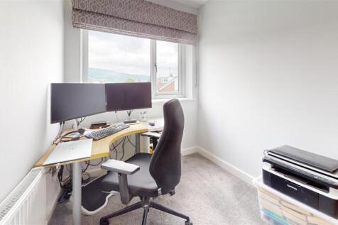 1-The-Gills-Office.jpg