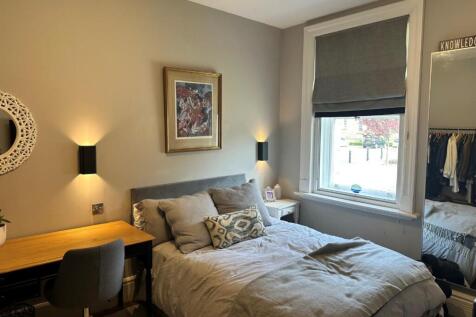 Bedroom.jpg