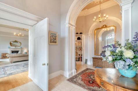 8627263-interior01.jpg