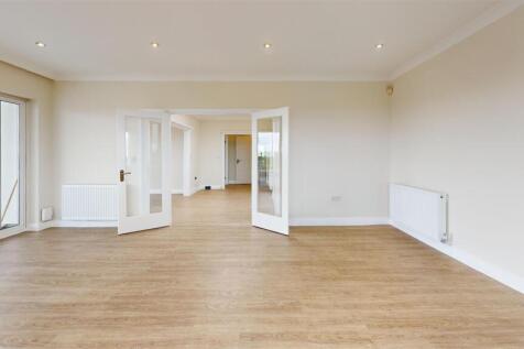 Harrogate-Road-Alwoodley-Living-Room.jpg