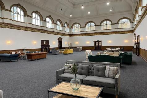 ballroom 1.jpg