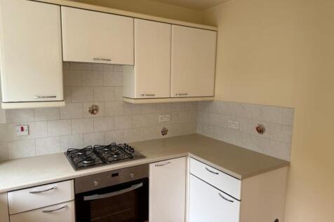 Kitchen 1.jpg