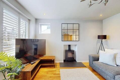 pbox-living_room-338592.jpg