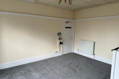 Front Room 2.jpg