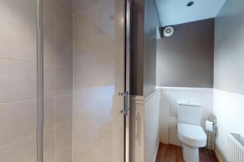 Shower Room.jpg