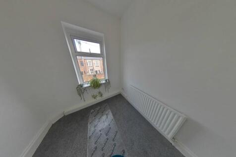 Rear Bedroom