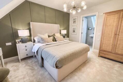 master bedroom.jpg