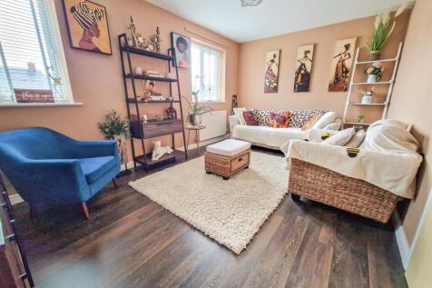 First floor Living/ Bed 1