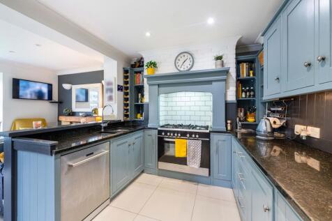 Property Image 9
