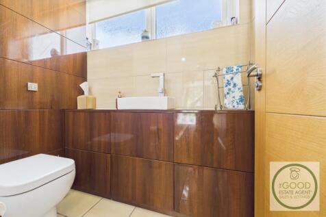 1st Floor WC