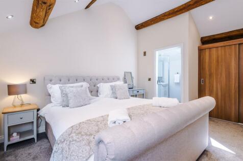 Shepherds rest bedroom.jpg