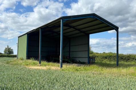 Lot 5 barn